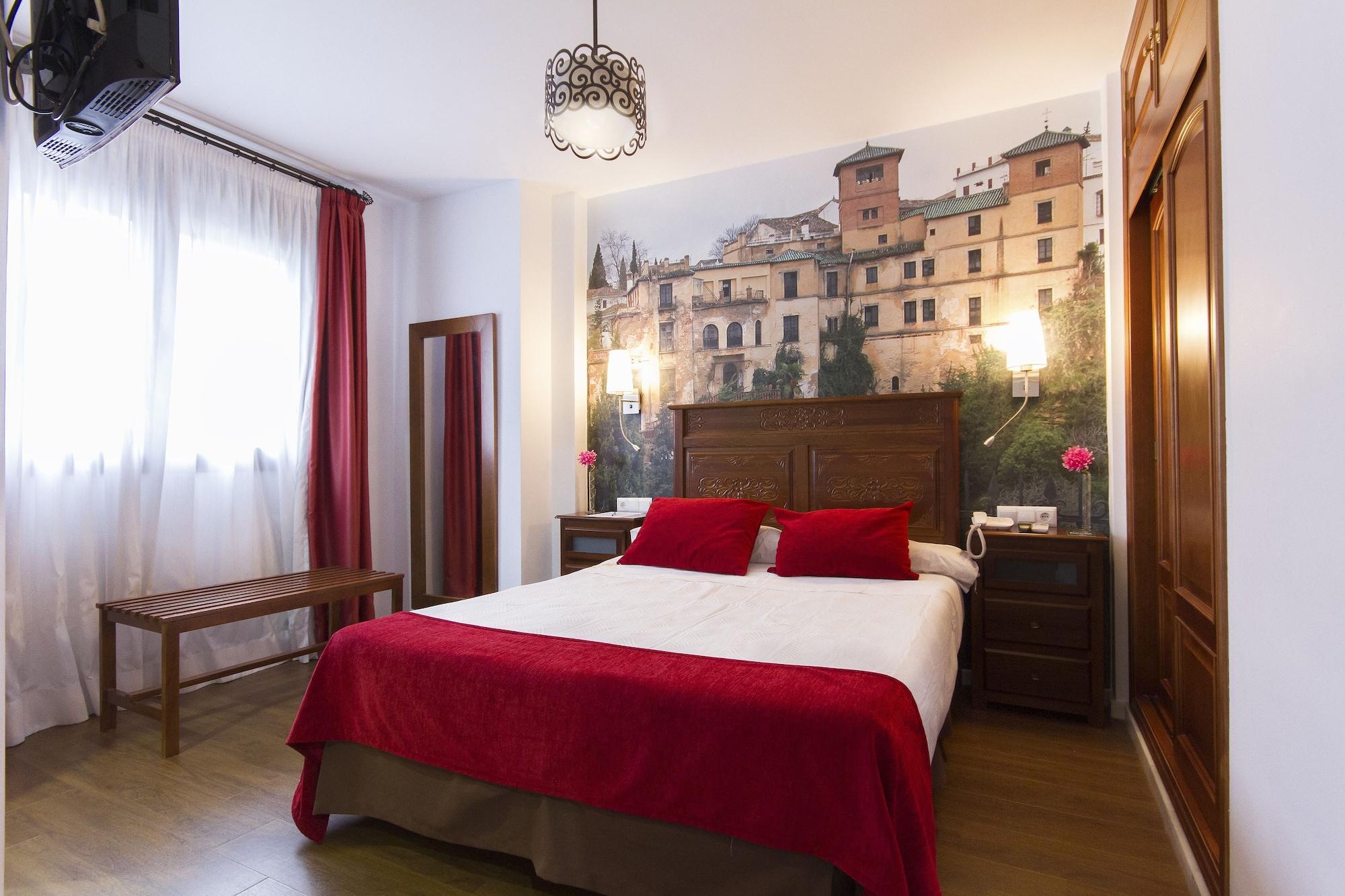 Hotel El Tajo &