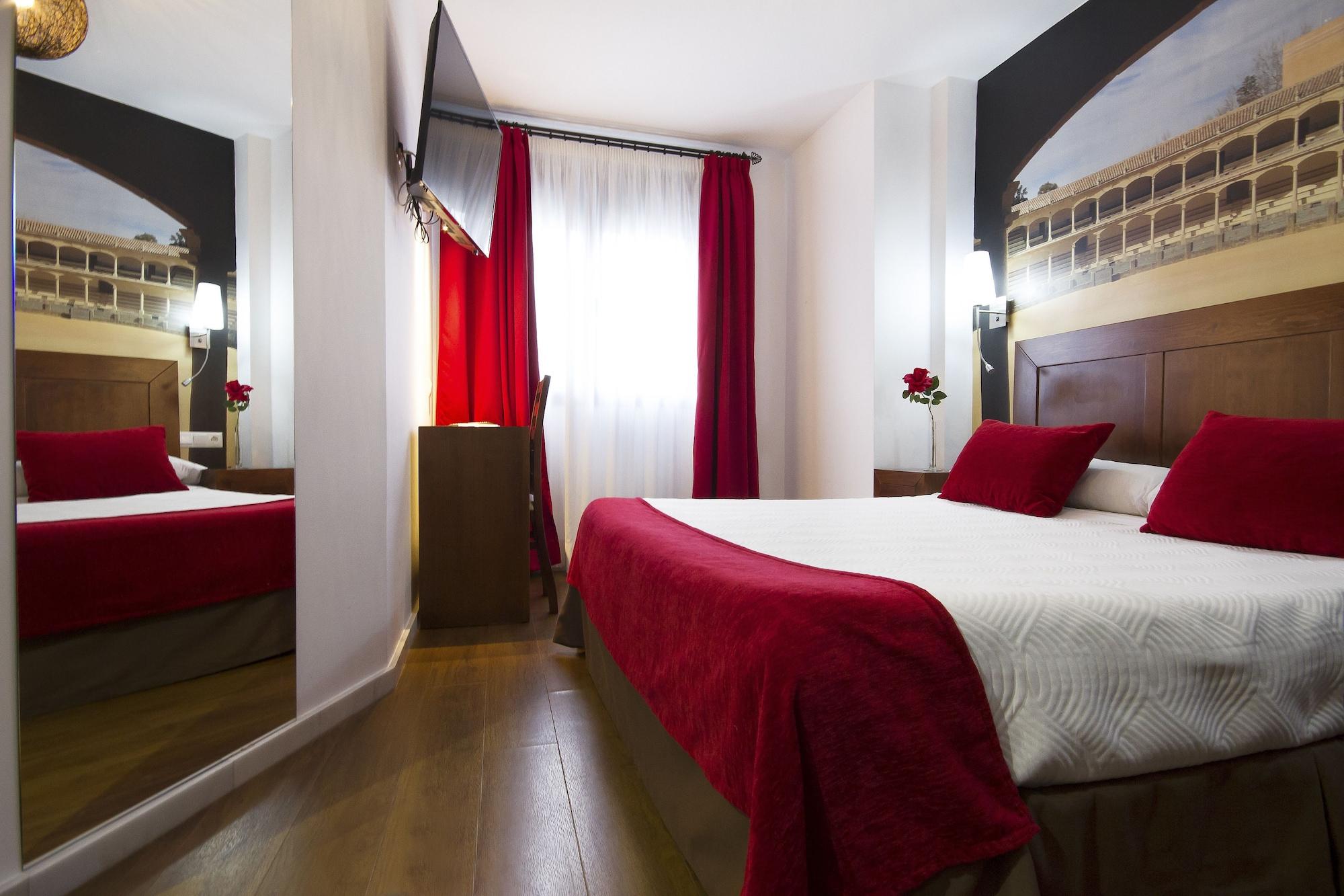 Hotel El Tajo &