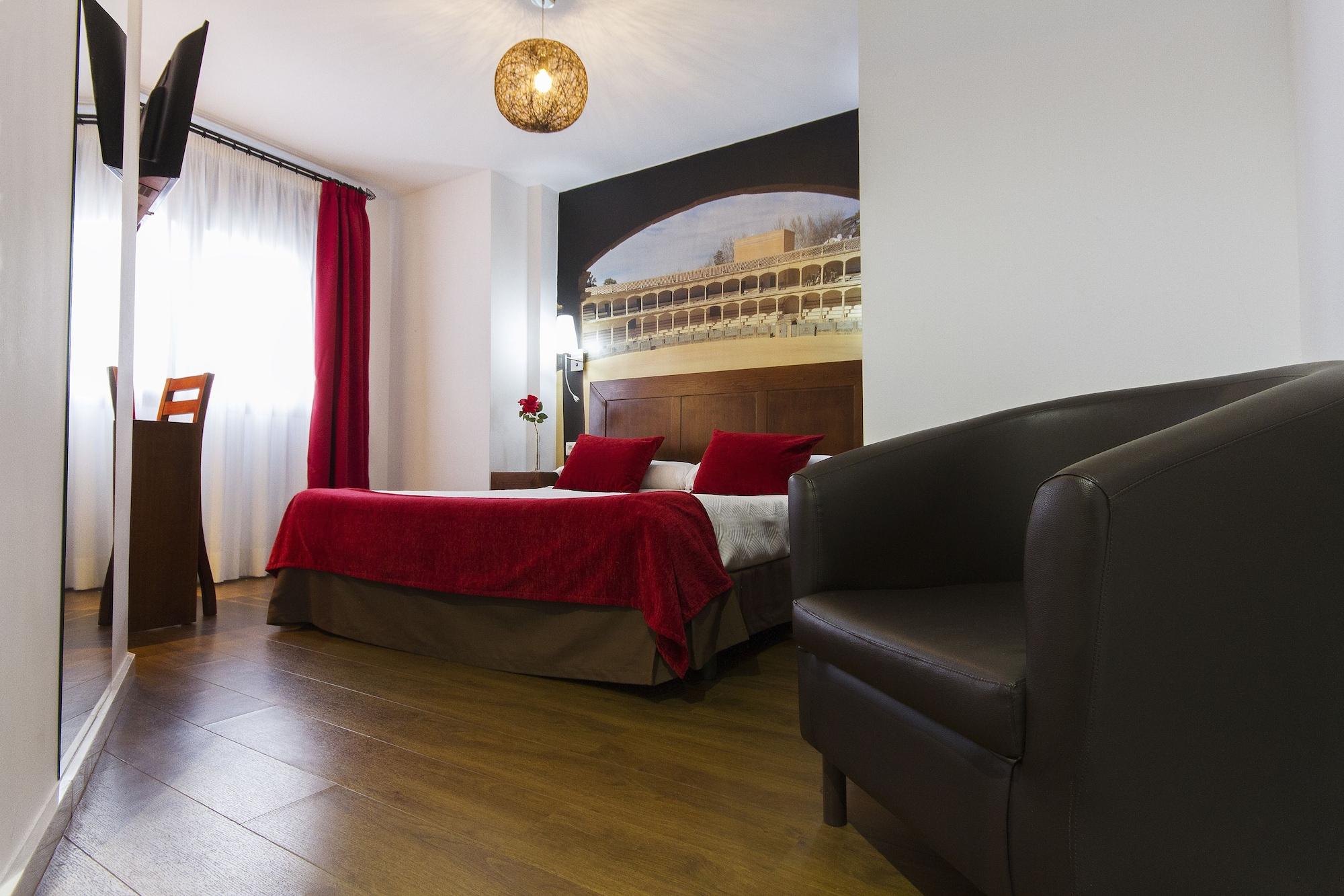 El Tajo & Hotel 3*
