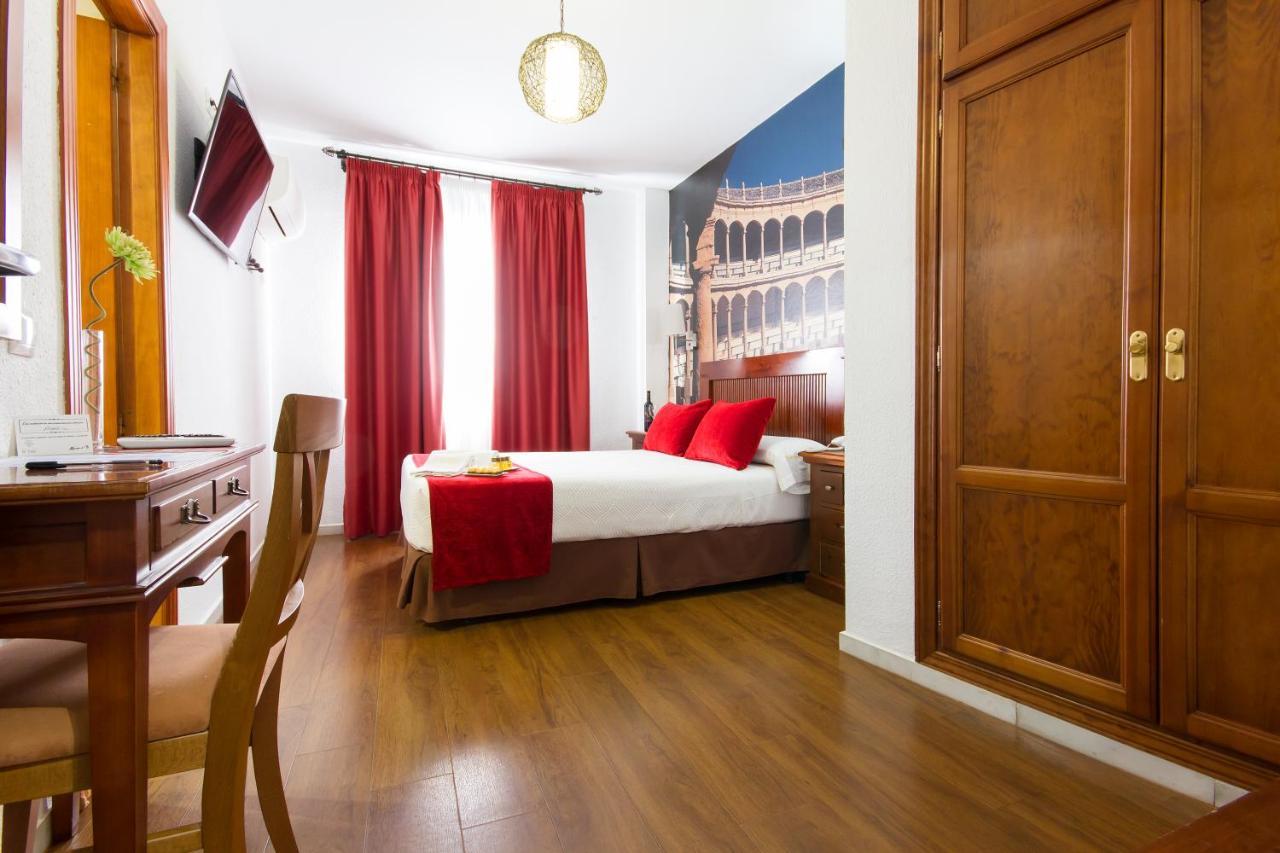 El Tajo & Hotel